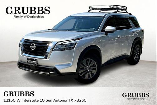 2022 Nissan Pathfinder SV 2WD