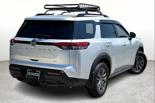 2022 Nissan Pathfinder SV 2WD