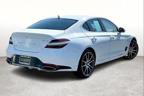 2025 Genesis G70 2.5T RWD