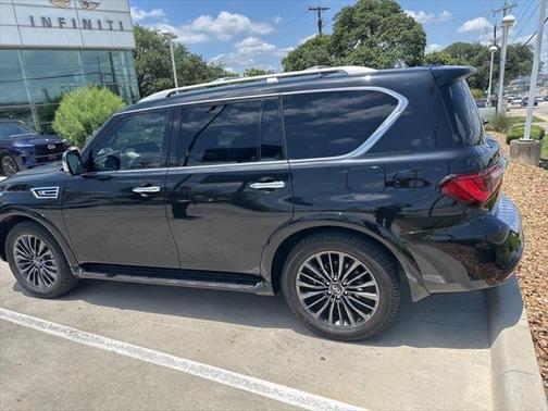 2024 INFINITI QX80 SENSORY AWD