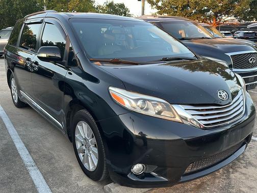 2015 Toyota Sienna XLE