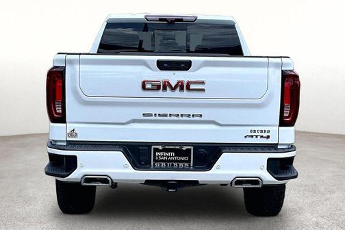 Summit White 2024 GMC Sierra 1500 AT4