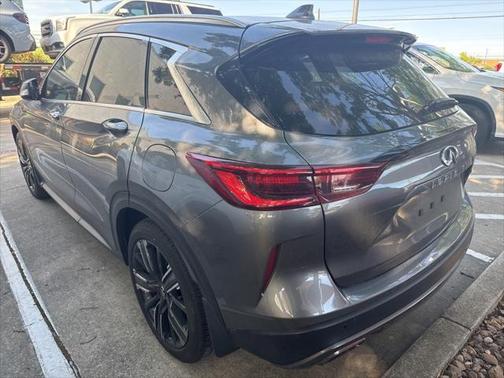 2022 INFINITI QX50 LUXE