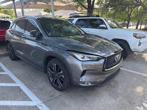 2022 INFINITI QX50 LUXE