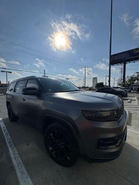 Bright White Clearcoat 2024 Jeep Grand Wagoneer Series II 4x4