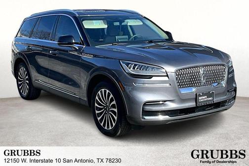 2022 Lincoln Aviator Standard AWD