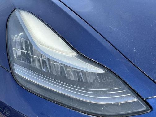 2019 Tesla Model 3 Mid Range