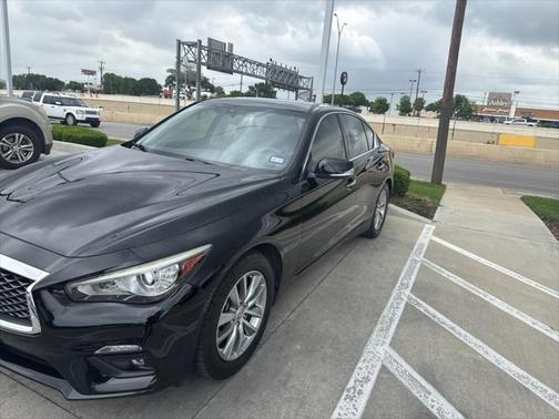 2018 INFINITI Q50 Base