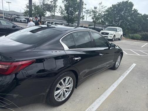2018 INFINITI Q50 Base