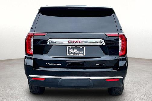 Onyx Black 2024 GMC Yukon SLT