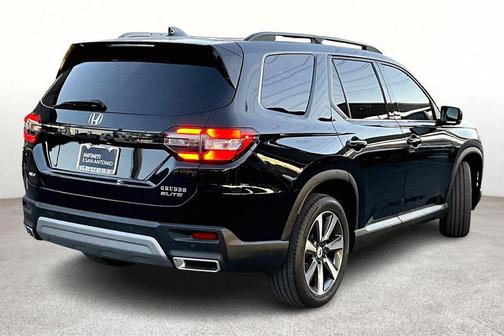 2024 Honda Pilot Elite