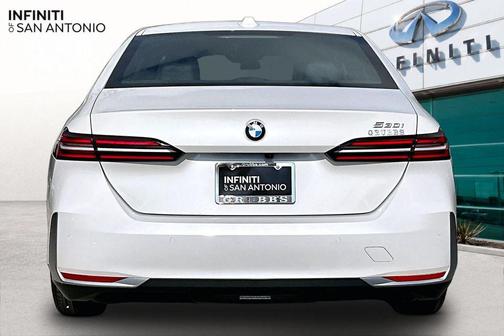 White Metallic 2025 BMW 530 530i