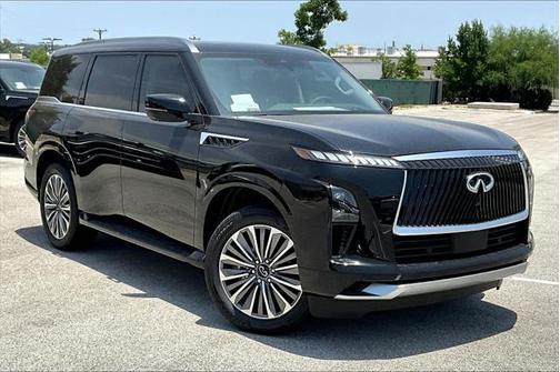 2025 INFINITI QX80 Luxe