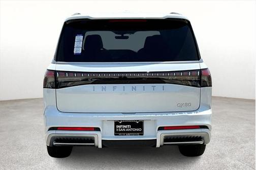2025 INFINITI QX80 Luxe