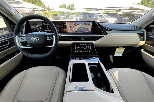2025 INFINITI QX80 PURE