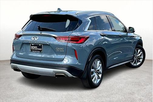 2022 INFINITI QX50 ESSENTIAL