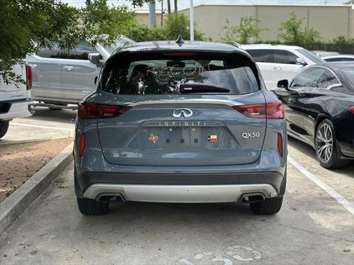2022 INFINITI QX50 ESSENTIAL