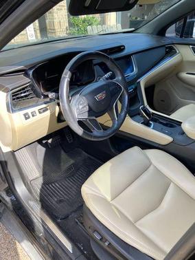 Stellar Black Metallic 2017 Cadillac XT5 Base