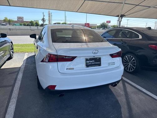 2015 Lexus IS 250 Crafted Line