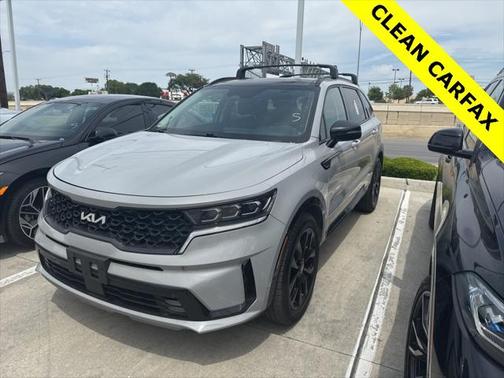 2022 Kia Sorento SX