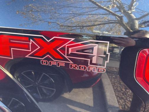 2017 Ford F-150 Platinum