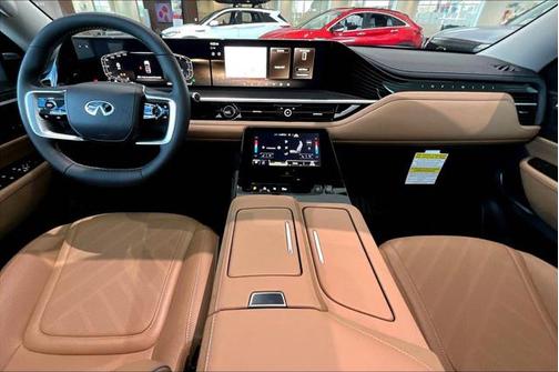 2025 INFINITI QX80 Luxe