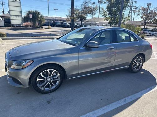 2016 Mercedes-Benz C-Class C 300