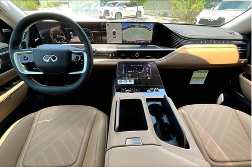 2025 INFINITI QX80 Luxe