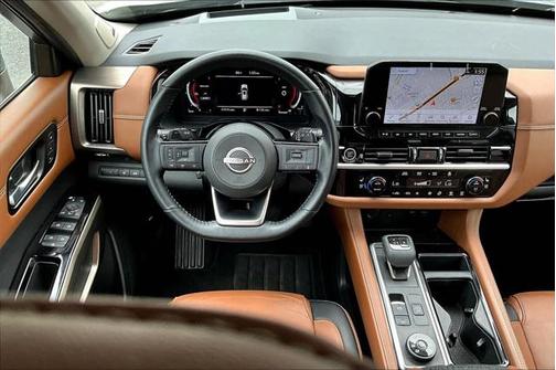 2023 Nissan Pathfinder Platinum 4WD