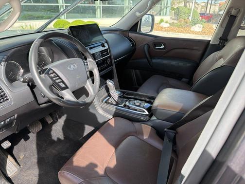 2024 INFINITI QX80 PREMIUM SELECT AWD