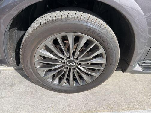 2024 INFINITI QX80 PREMIUM SELECT AWD