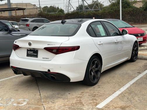 2019 Alfa Romeo Giulia Ti Sport