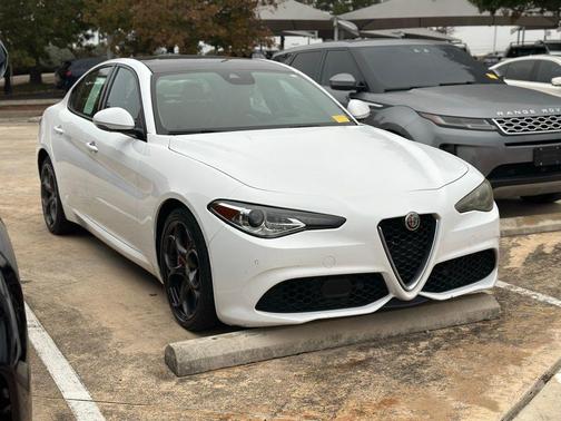 2019 Alfa Romeo Giulia Ti Sport