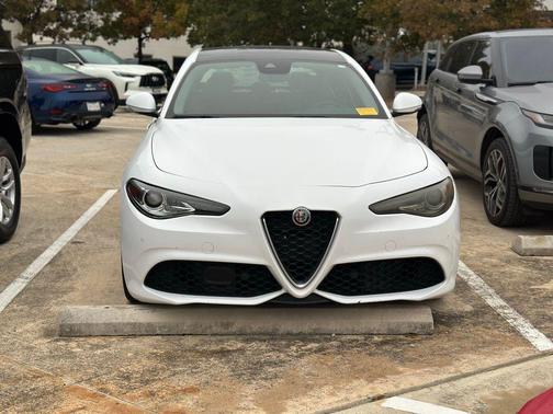 2019 Alfa Romeo Giulia Ti Sport