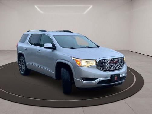 Quicksilver Metallic 2018 GMC Acadia Denali