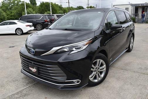 2021 Toyota Sienna Platinum 7 Passenger