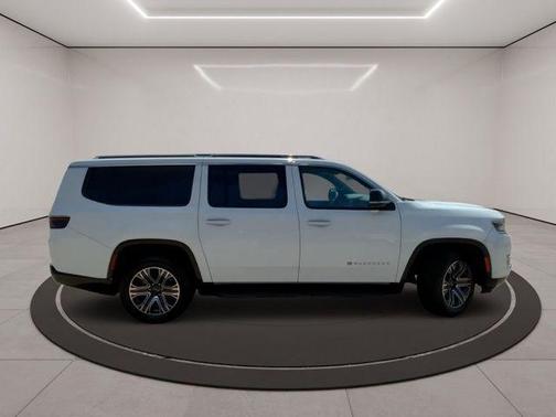 Bright White Clearcoat 2024 Jeep Wagoneer L Series II 4x4