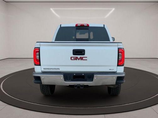 White Frost Tricoat 2018 GMC Sierra 1500 SLT