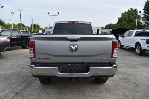2020 RAM 2500 Big Horn Crew Cab 4X4 6'4' Box