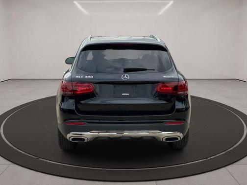 2021 Mercedes-Benz GLC 300 4MATIC