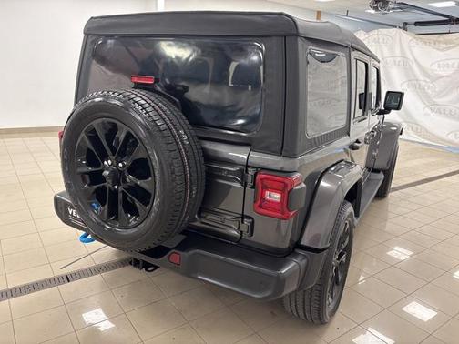 2022 Jeep Wrangler Unlimited 4xe Sahara