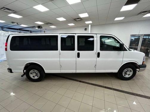 2014 Chevrolet Express 3500 LT