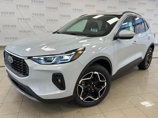 2026 Ford Escape Platinum