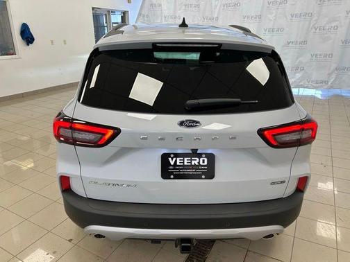 2026 Ford Escape Platinum