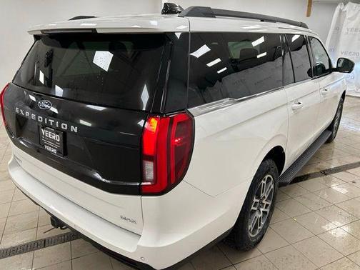 2026 Ford Expedition Max Active 4x4