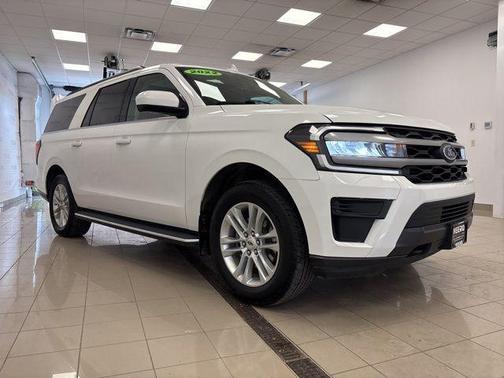 2022 Ford Expedition Max XLT