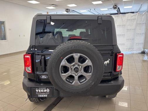 Shadow Black 2026 Ford Bronco Big Bend