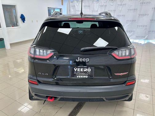 2019 Jeep Cherokee Trailhawk