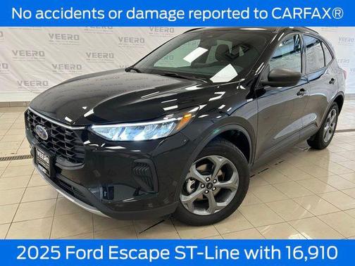 Black Metallic 2025 Ford Escape ST-Line