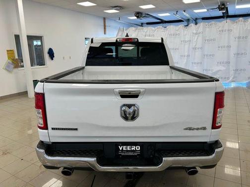 Bright White Clearcoat 2020 RAM 1500 Big Horn/Lone Star